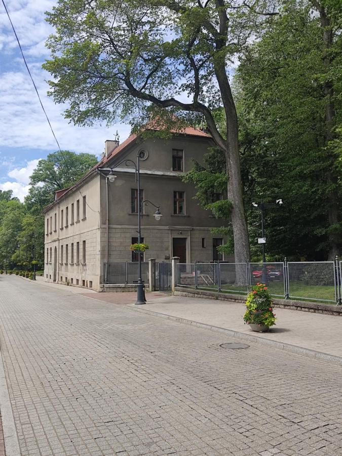 Apartament Przy Zamku Pszczyna Exterior photo