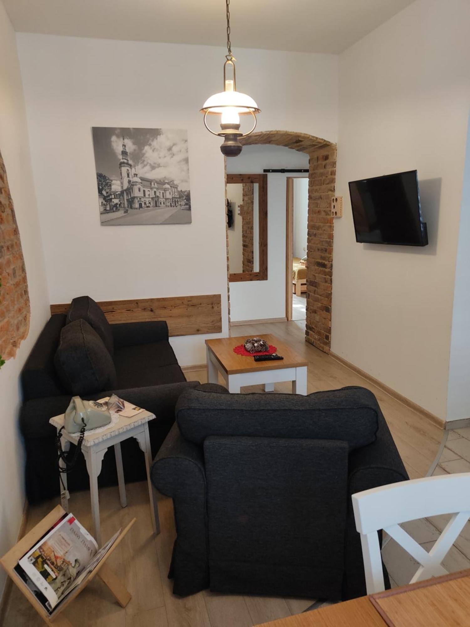 Apartament Przy Zamku Pszczyna Exterior photo